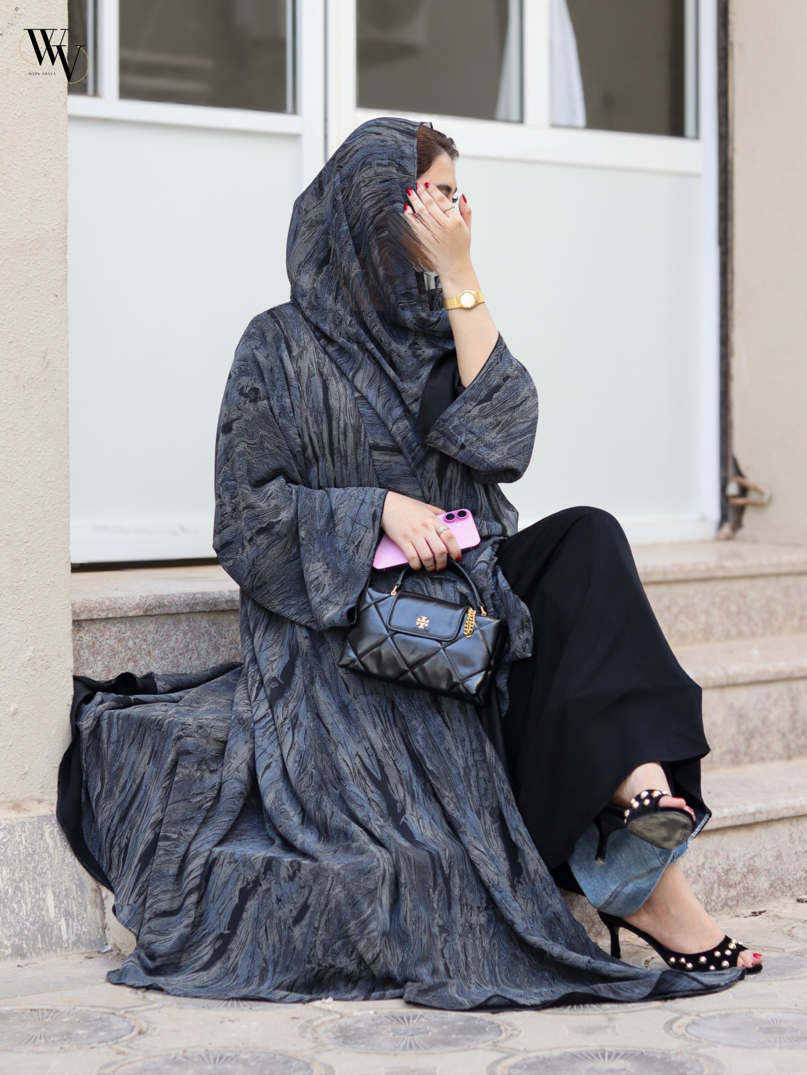 عباية ڤيلورا